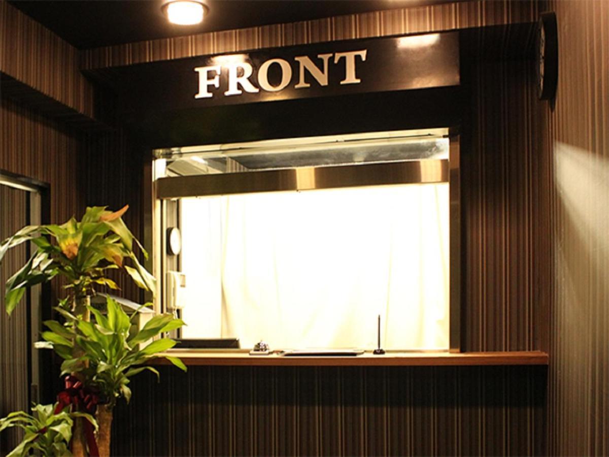 Hotel Livemax Budget Kawasaki Ekimae Exterior foto